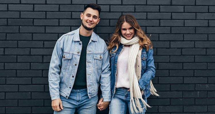 Couple enjoying a peaceful moment together at home, representing a happy relationship with an introvert.
