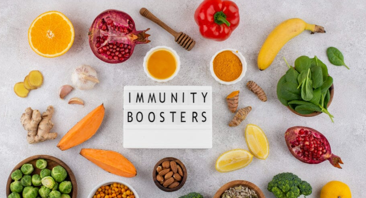 Vegetarian vitamin B12 food sources featuring dairy products, eggs, fortified cereals, nutritional yeast, tofu, and plant-based milk.